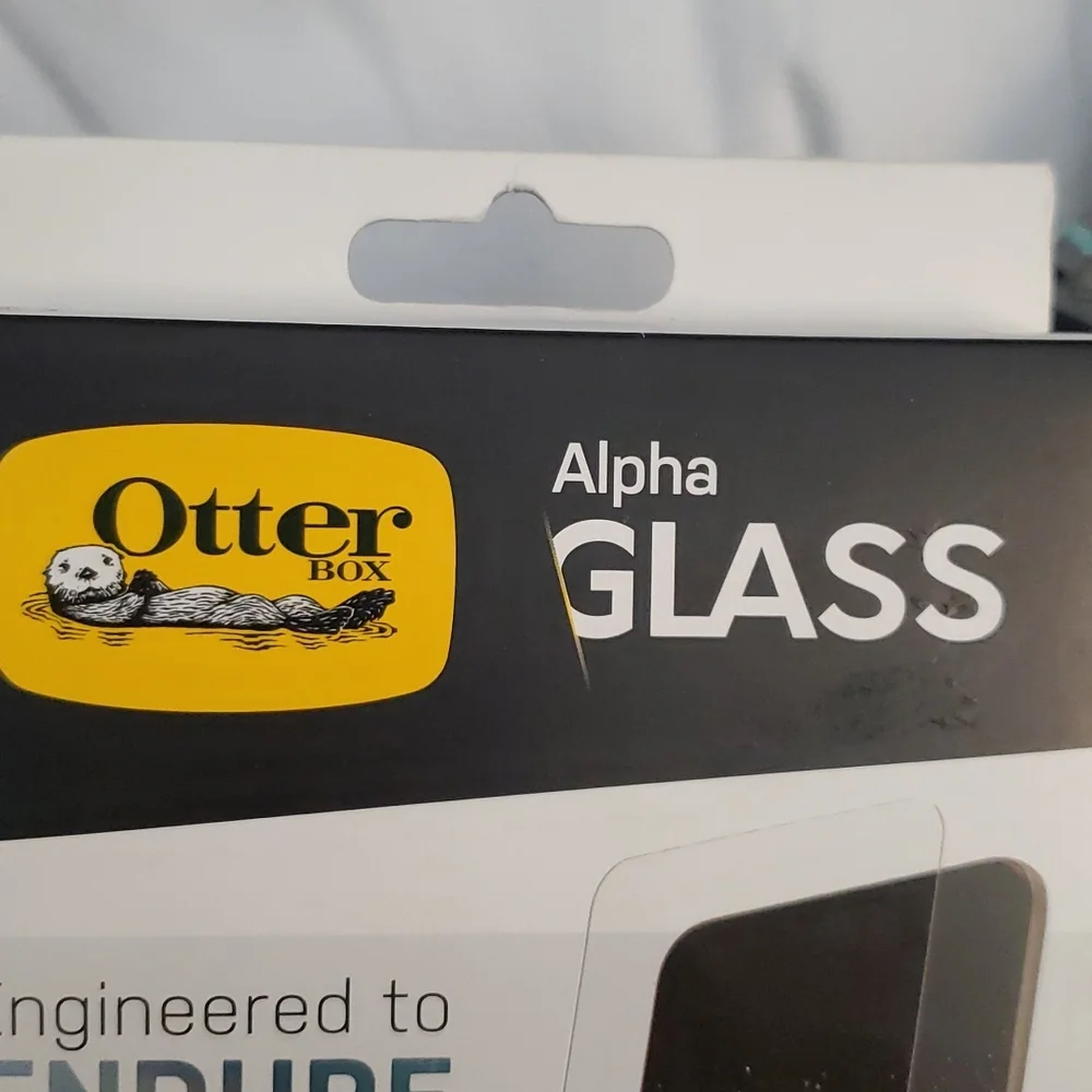 OtterBox Alpha Glass, iPhone 2020 Small. Drop, Scratches, Edges!